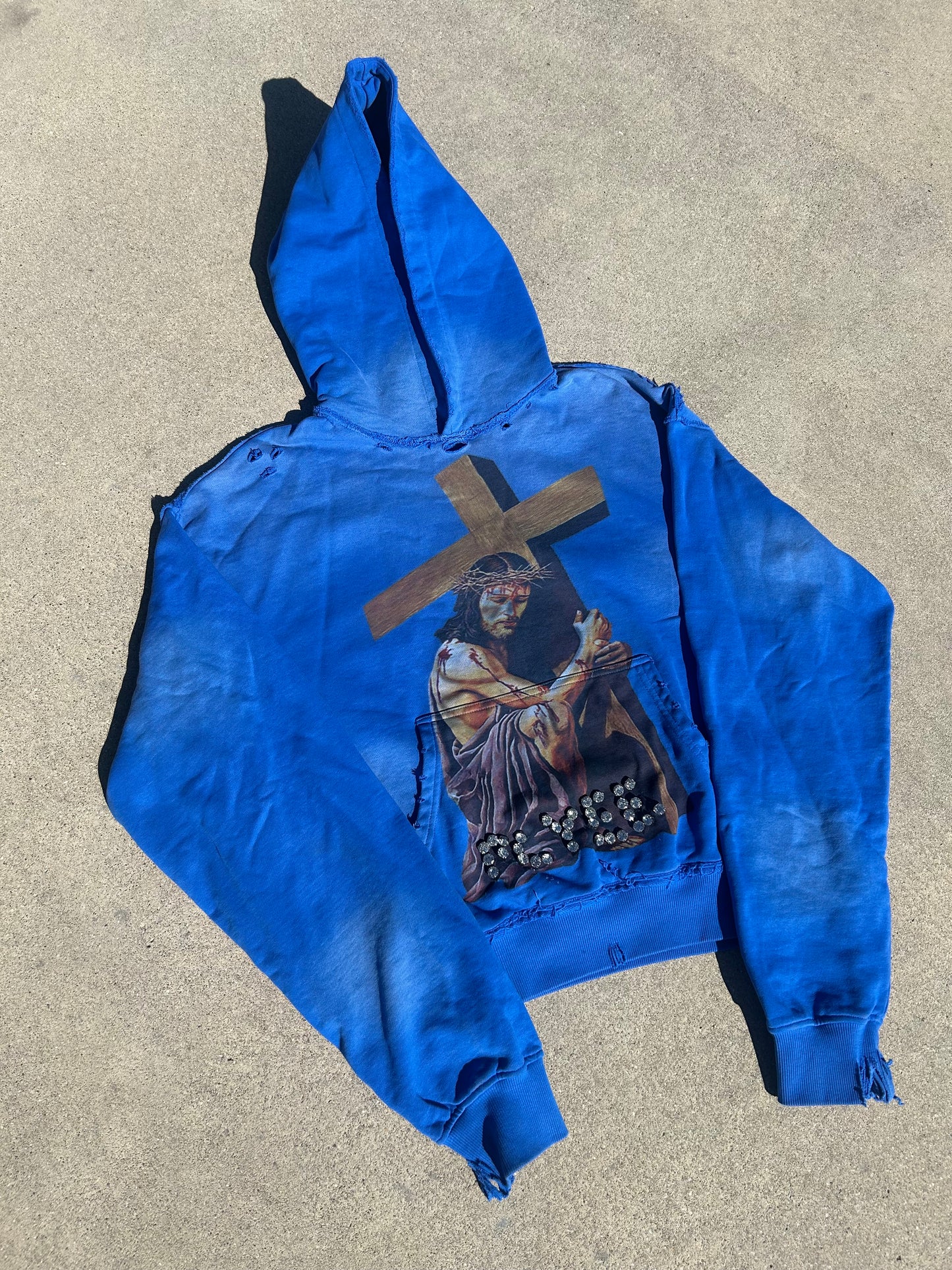 Consummation Pullover