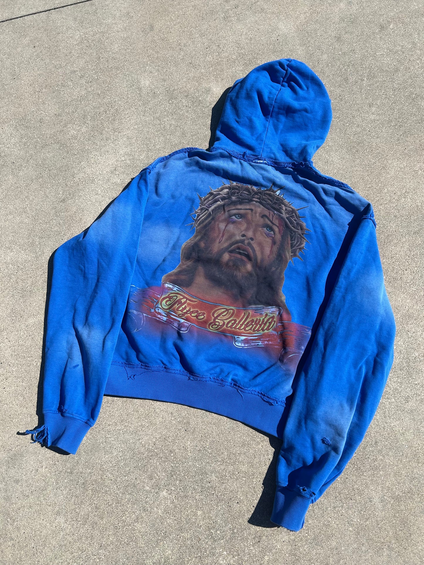 Consummation Pullover